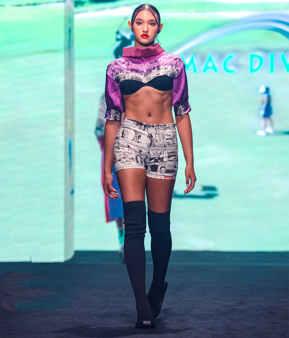 Short Sleeve Split Crop Top